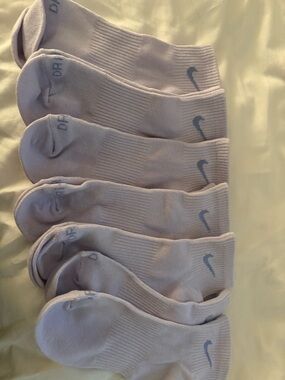 Nike Women’s Crew Socks in Light Lavender with Gray Swoosh (6 Pack)